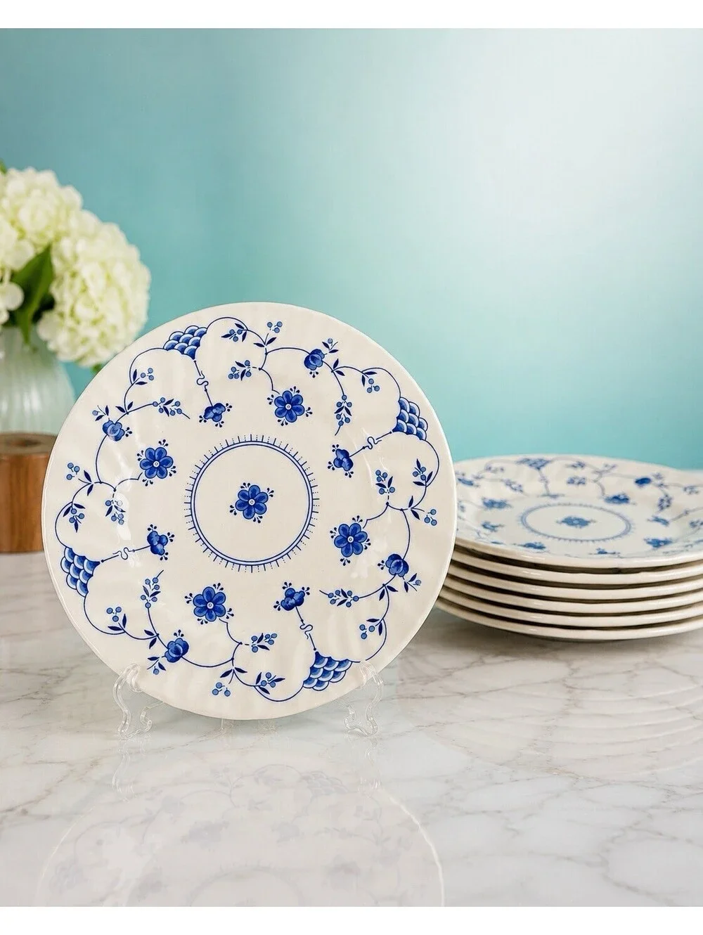 Churchill England 1980s 7 Bread Plates Georgian Collection Finlandia Blue White